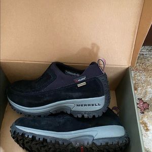 Merrill Polar Moc shoes